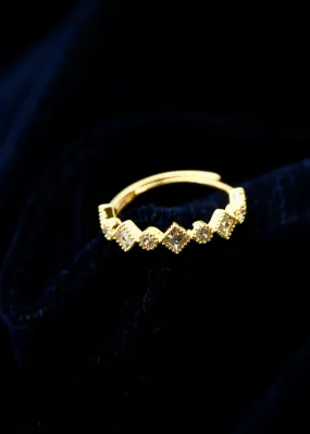 APPEALING FINGER RING