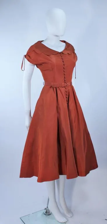 DELLTOWN 1950s Burnished Orange Scalloped Edge Cocktail Dress Size 2