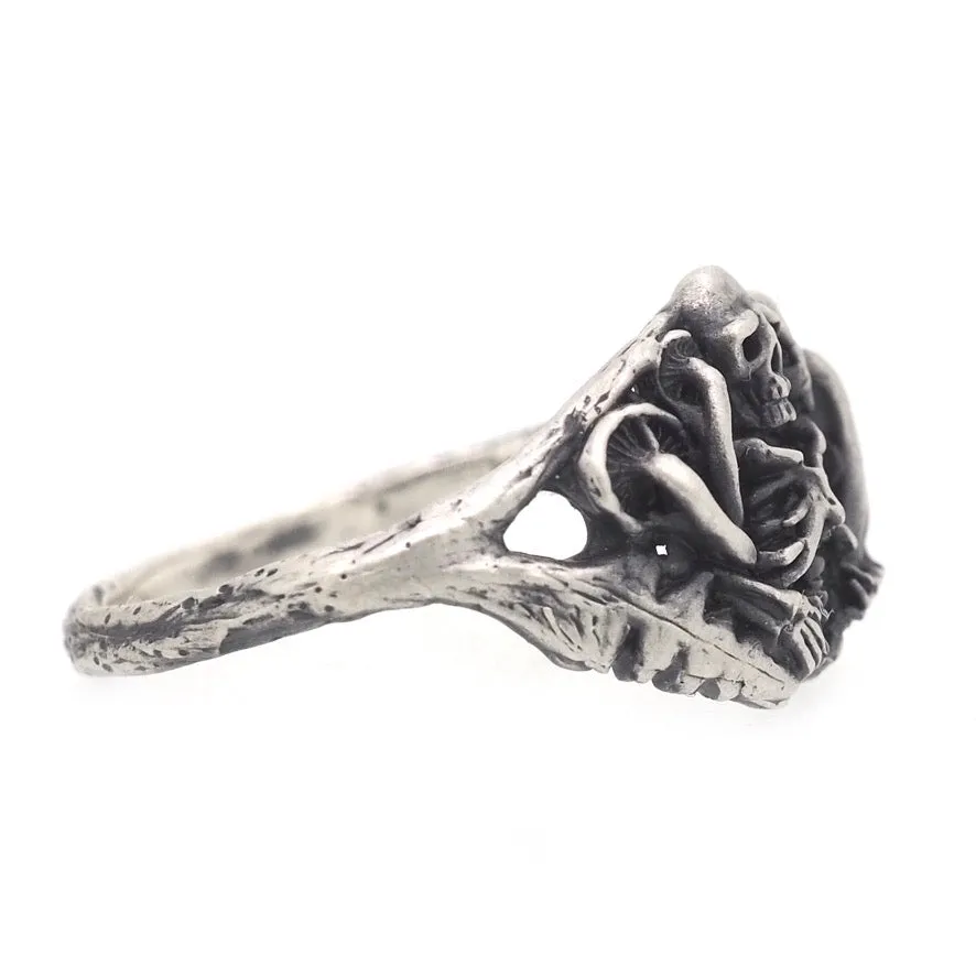 Skeleton ring